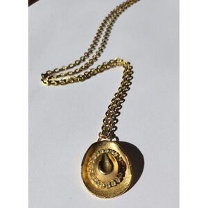 Gold Tone Cowboy Hat Pendant Vintage Necklace Rhinestone Accent Western Style